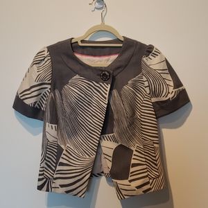 Anthropologie brand Short sleeved Grey blazer